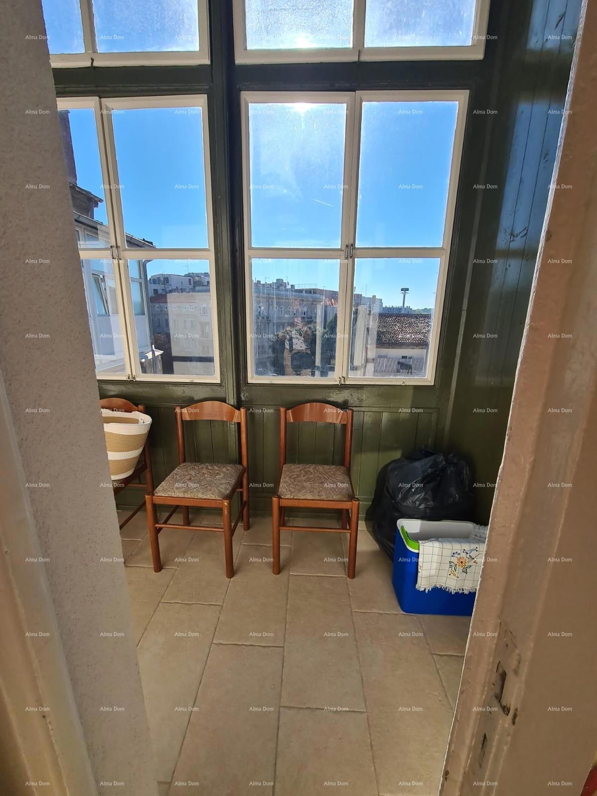 PULA CENTAR, PROSTRAN APARTMA 93 M2, NAJEM