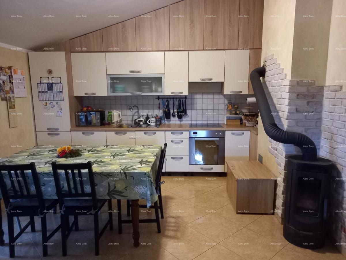 Prodaja stanovanja s parkirnim mestom, pogled na morje, Vodnjan!