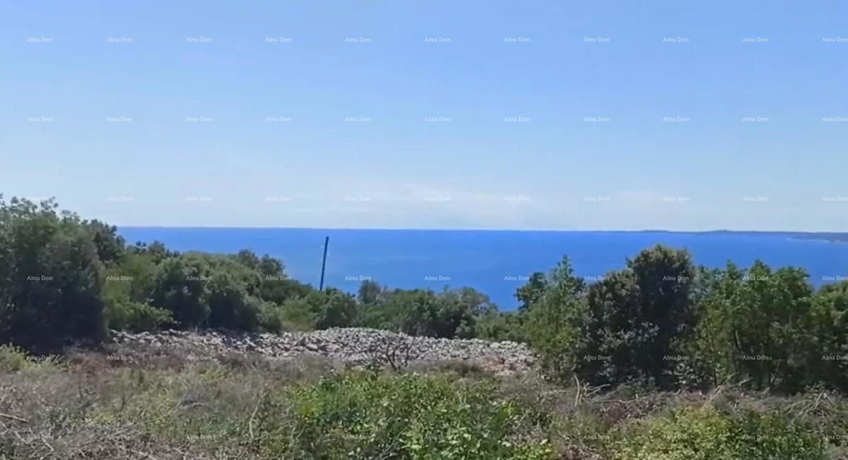 Raša (Istra) - gradbeno zemljišče z lokacijskim dovoljenjem, čudovit pogled na morje!