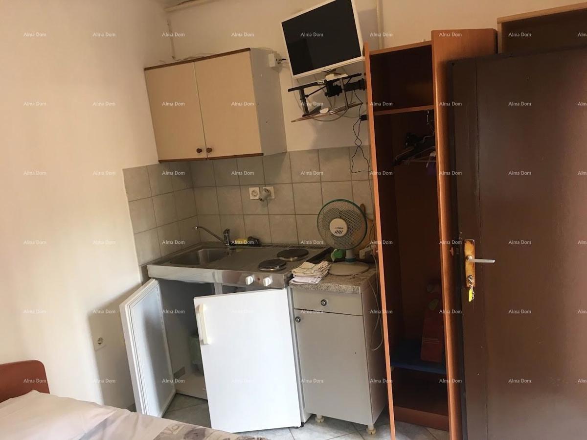 Premantura – 3 apartmaji z dvoriščem v bližini morja!