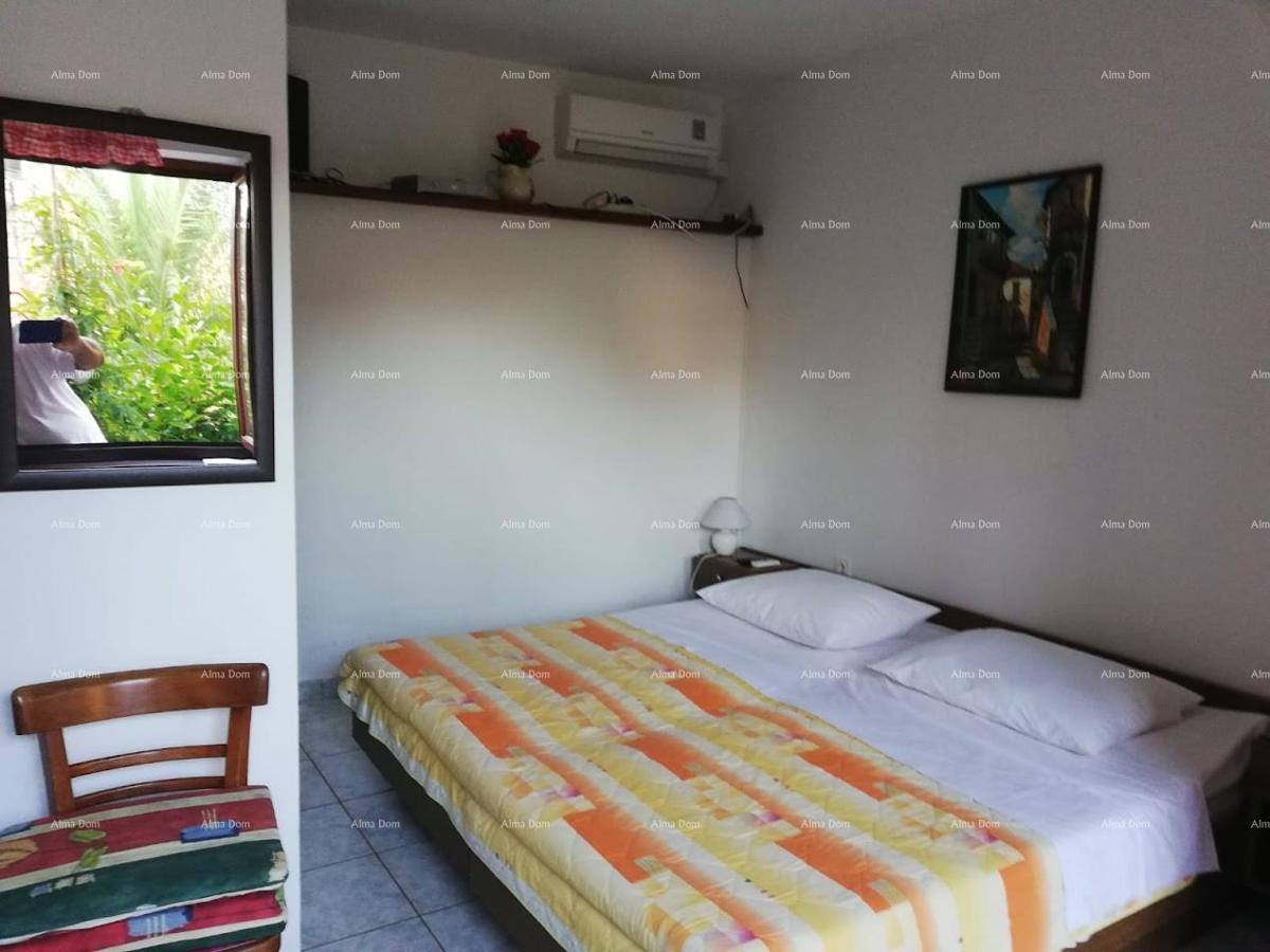 Premantura – 3 apartmaji z dvoriščem v bližini morja!