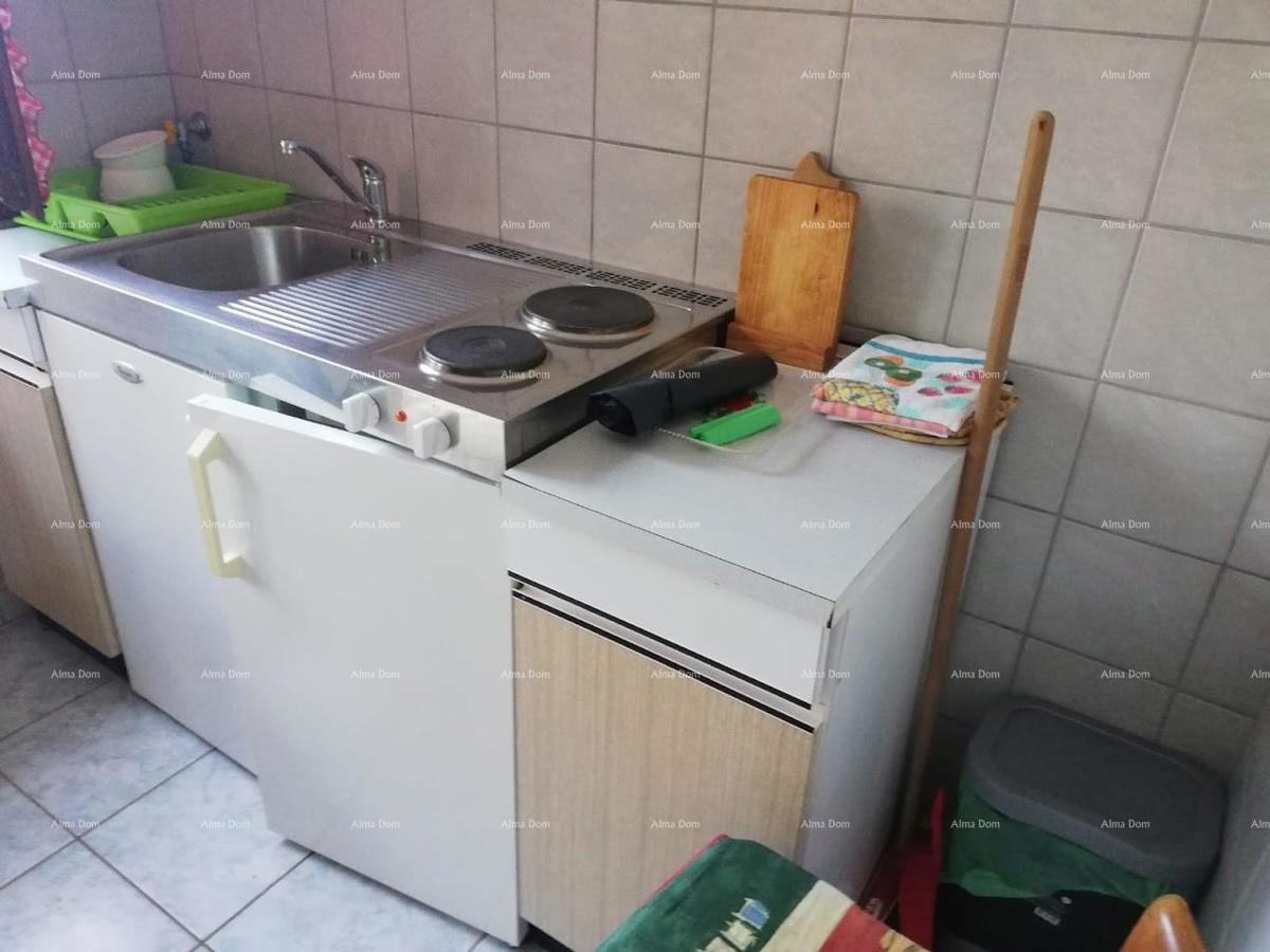 Premantura – 3 apartmaji z dvoriščem v bližini morja!