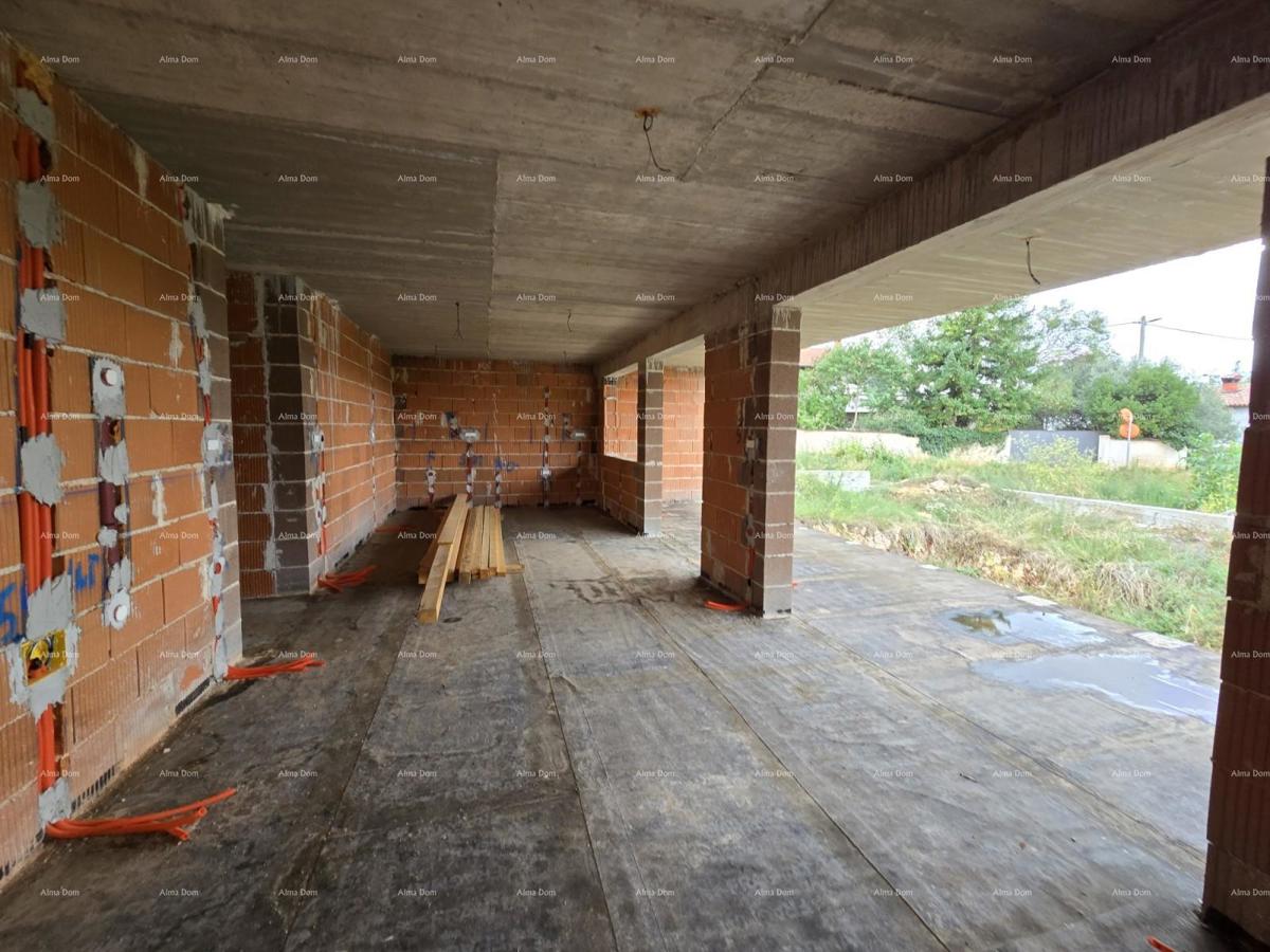 Na prodaju hiša v gradnji – Muntić.