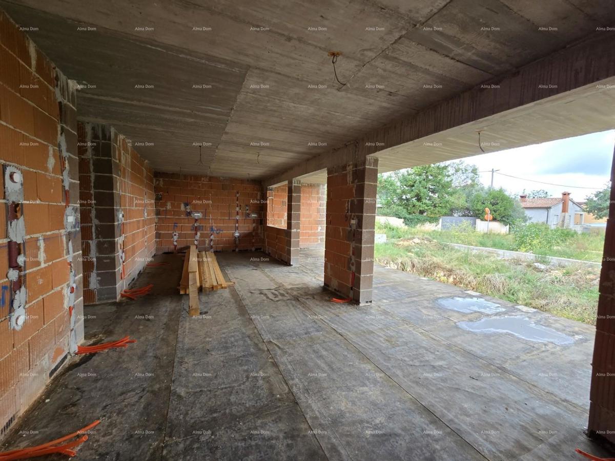 Na prodaju hiša v gradnji – Muntić.