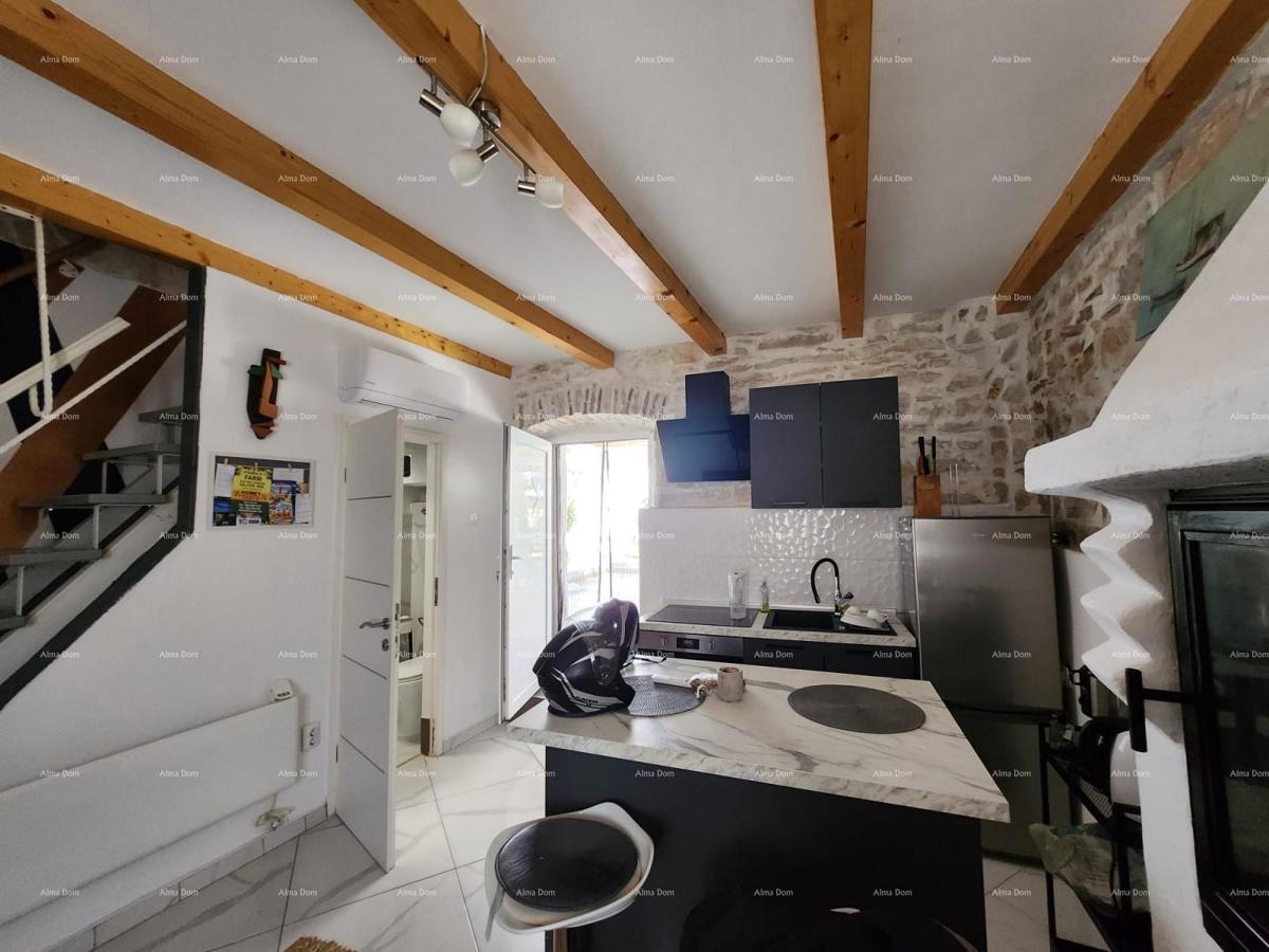 Pula, Galižana. Prenovljeni,