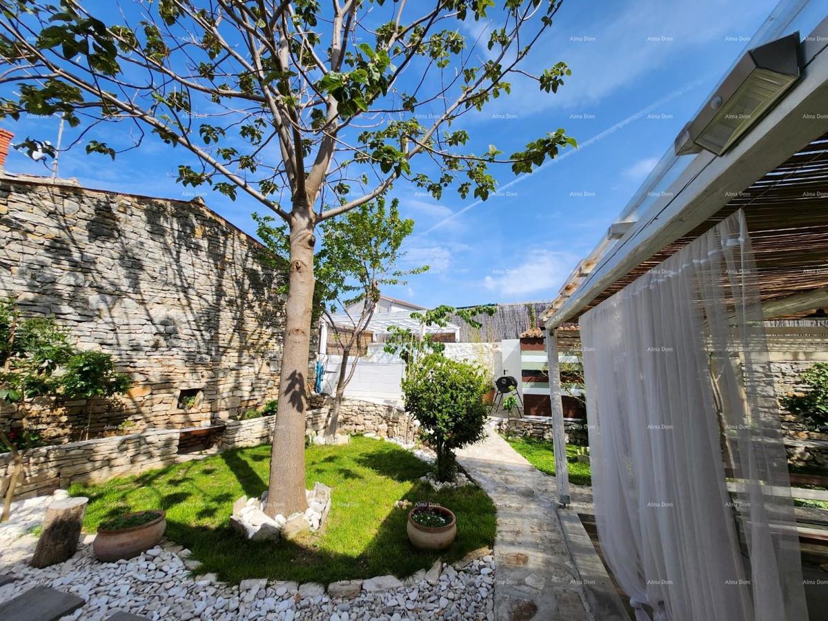 Pula, Galižana. Prenovljeni,