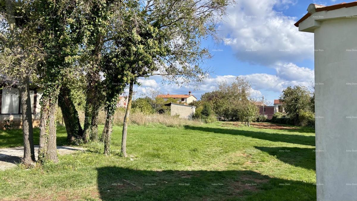 MARČANA, COKUNI gradbena 485 m2.