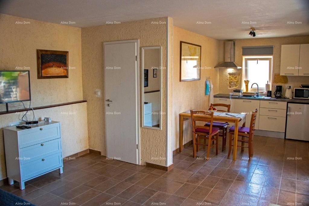 Istraška kamena kuća s pogledom na more – Medulin, Vinkuran