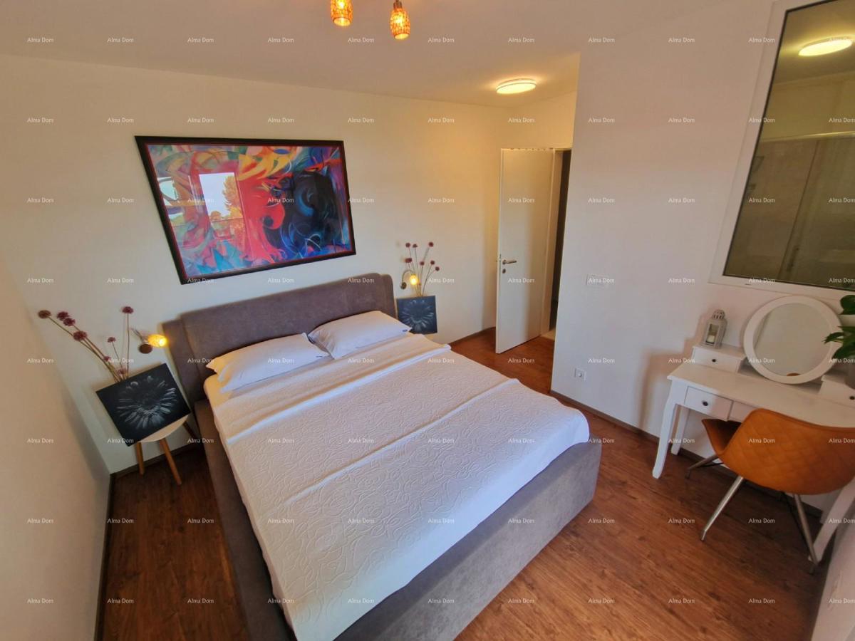 Prodaja luksuzne vile v Medulinu – 100 m od morja