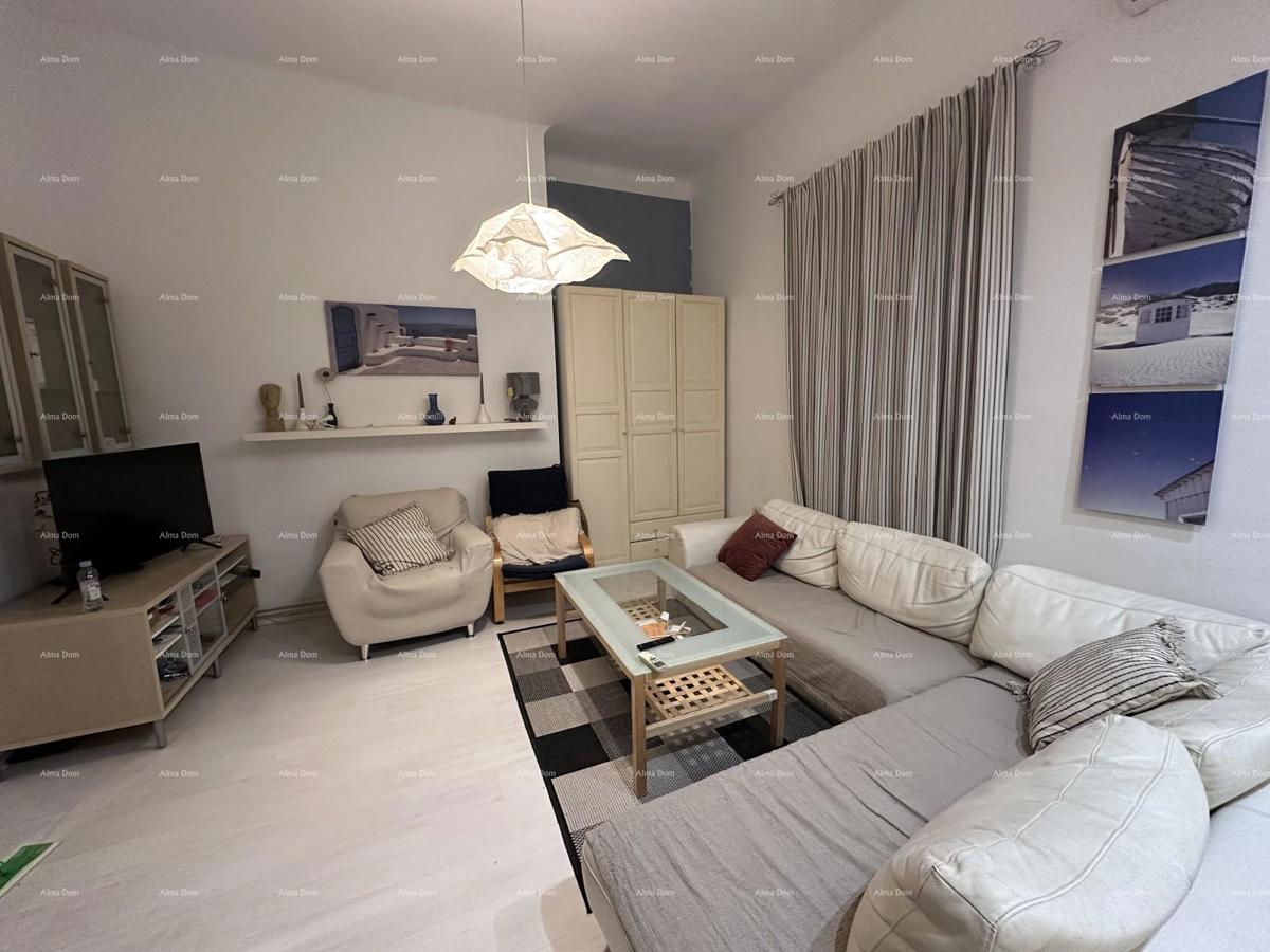 Pula – stan s 3 apartmanske enote!