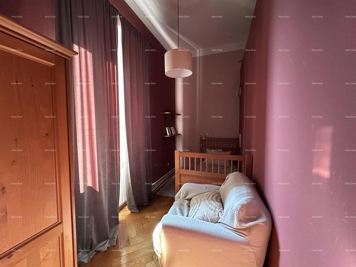 Pula – stan s 3 apartmanske enote!