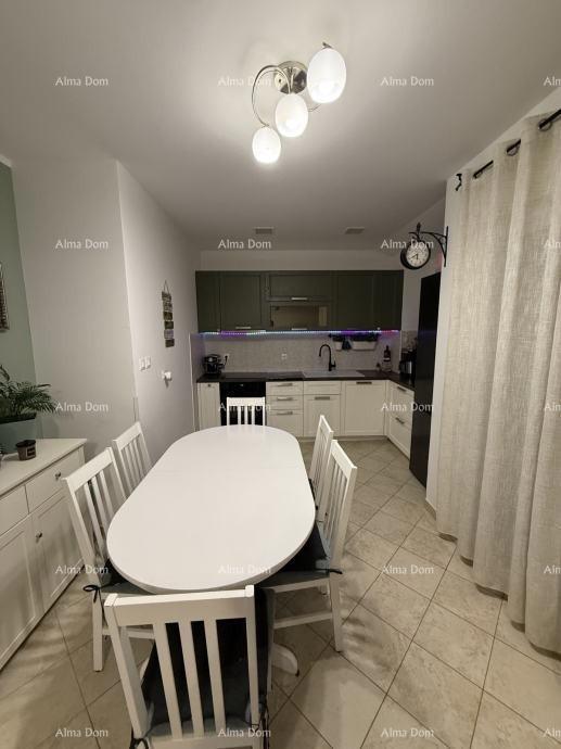 Žminj, Na prodaj je potpuno opremljen stan!