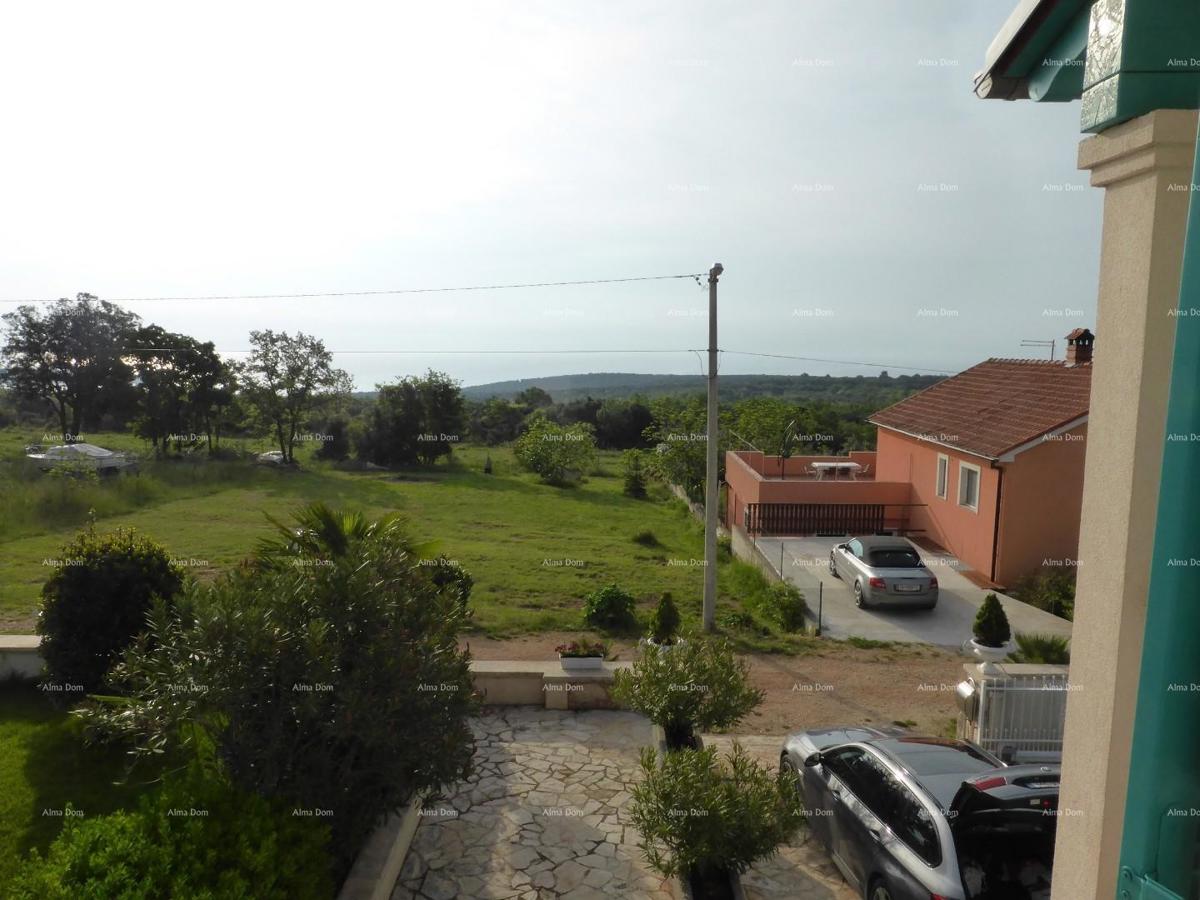 Prodaje se vila, Marčana.