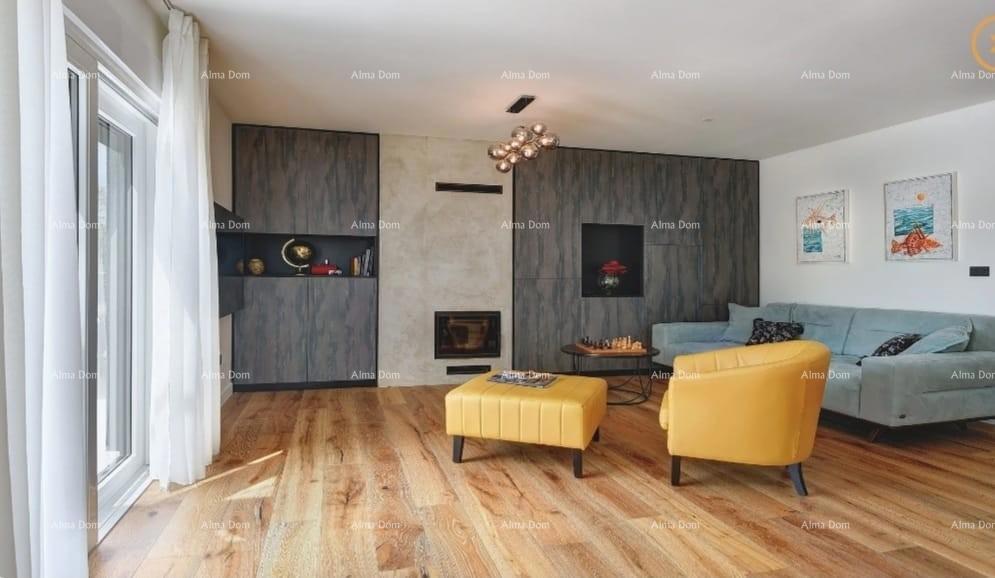 Prelepa, moderna hiša s bazenom in garažo, Krnica! Vseljivo takoj!