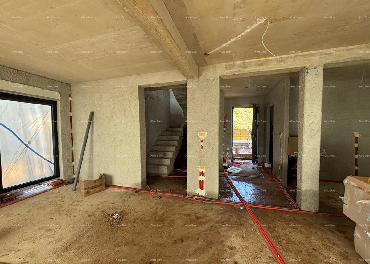 GALIŽANA - Moderna hiša naprodaj z bazenom in pogledom na morje