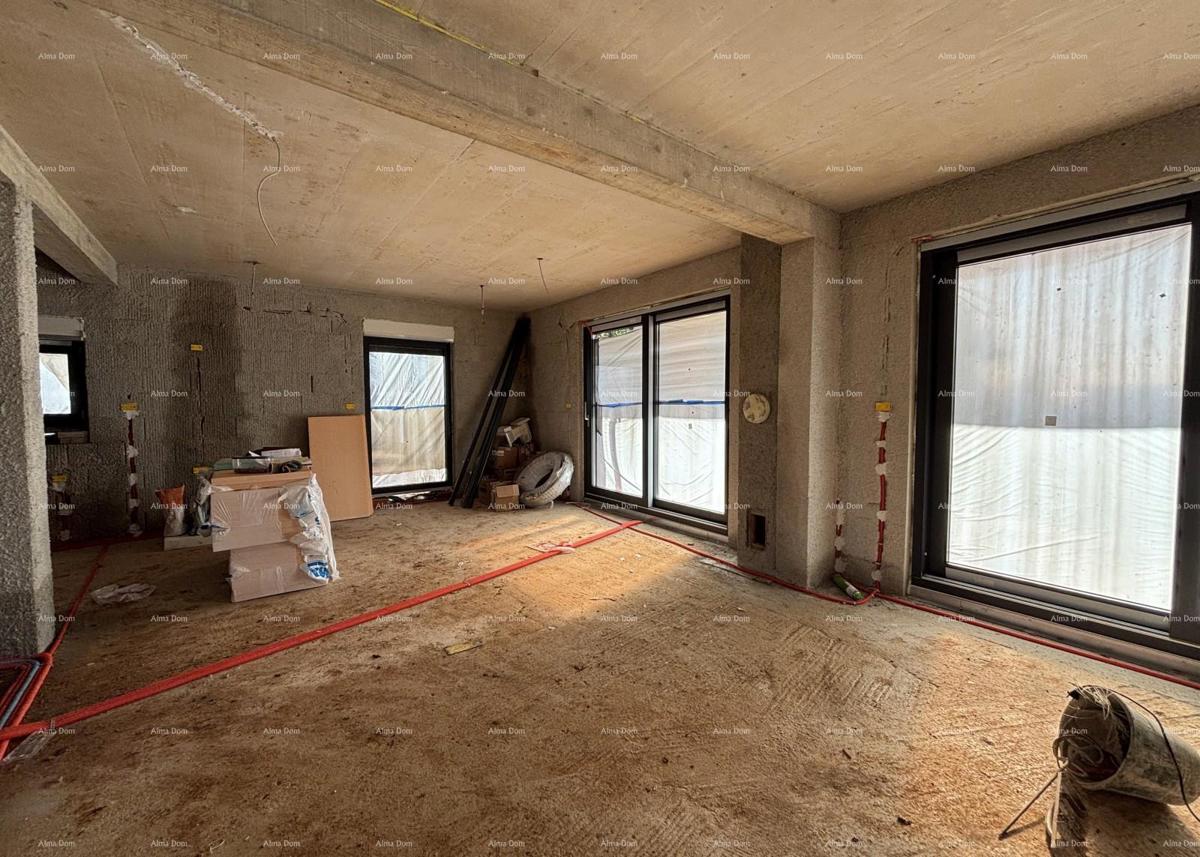 GALIŽANA - Moderna hiša naprodaj z bazenom in pogledom na morje