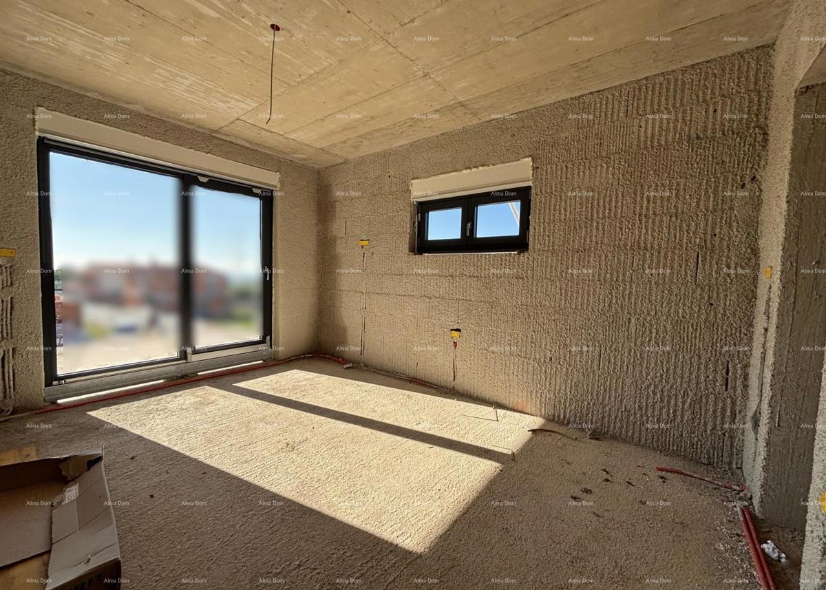 GALIŽANA - Moderna hiša naprodaj z bazenom in pogledom na morje