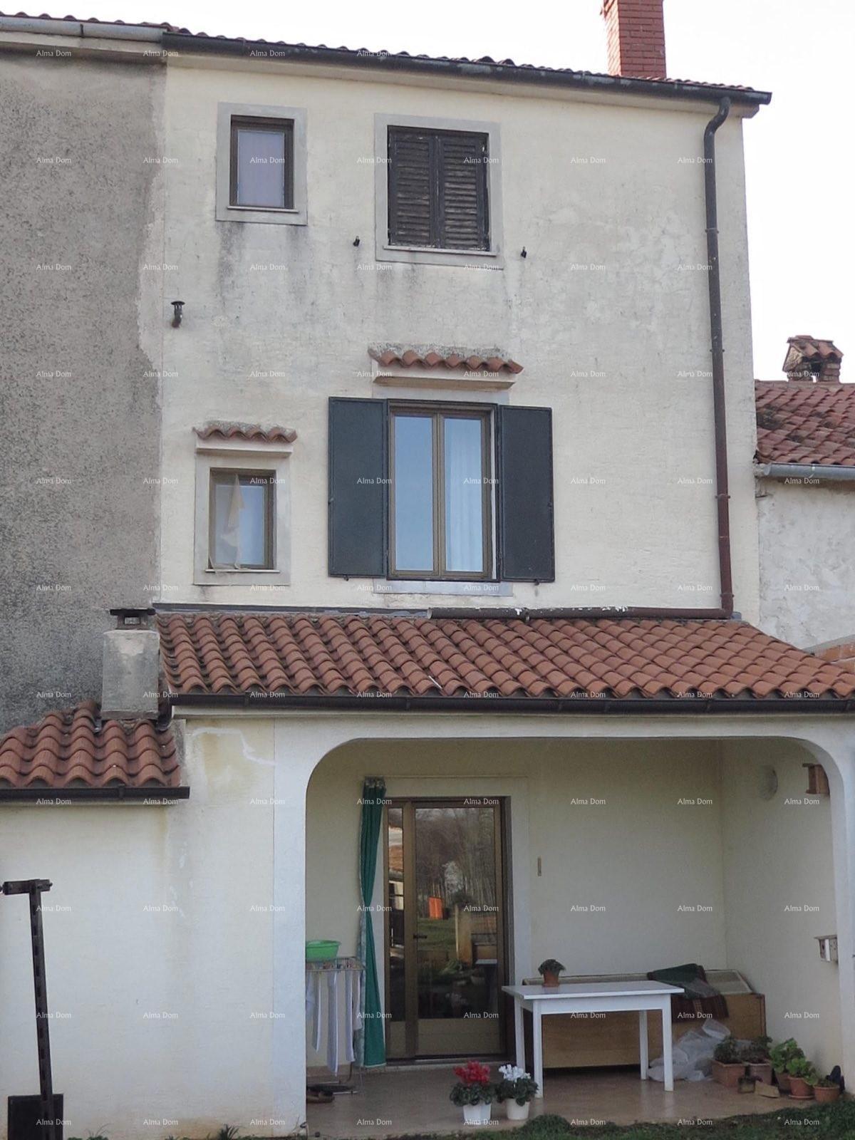 Hiša Kaštelir-Labinci