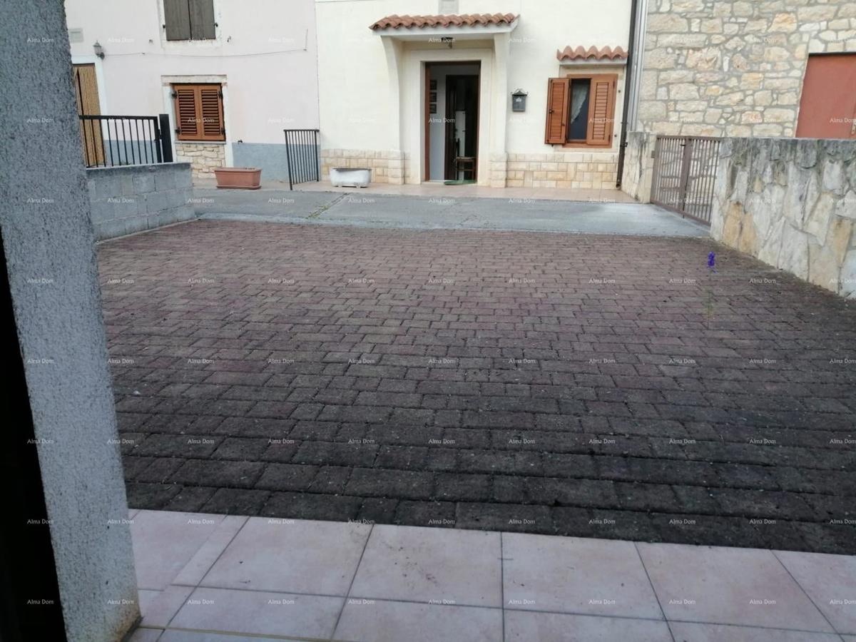 Hiša Kaštelir-Labinci