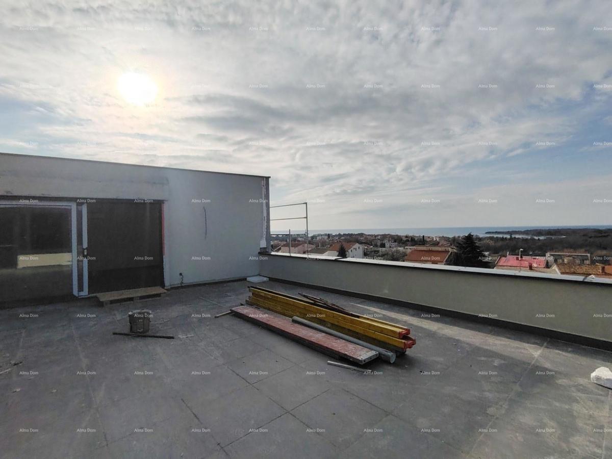 Poreč, Veli Maj, PENTHOUSE S PANORAMSKIM POGLEDOM NA MORJE