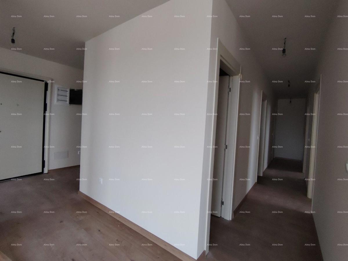 Poreč, Veli Maj, PENTHOUSE S PANORAMSKIM POGLEDOM NA MORJE