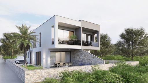 Duplex hiša s bazenom!