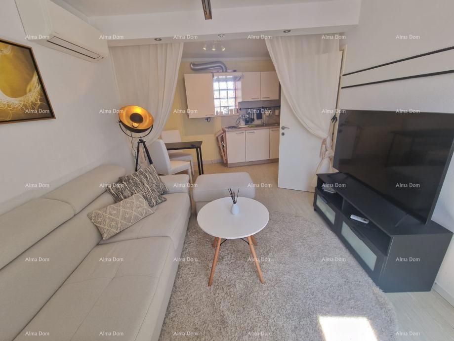 ROVINJ – Dvoetažni stan 50 m² v centru, s 2 studio apartmaji