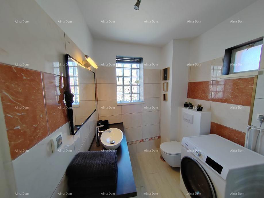 ROVINJ – Dvoetažni stan 50 m² v centru, s 2 studio apartmaji