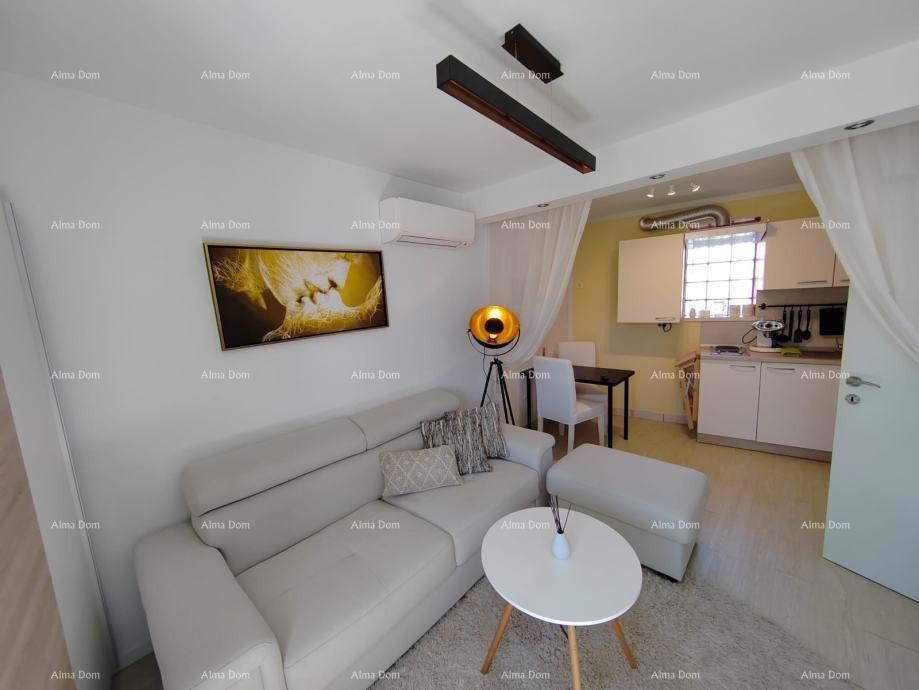 ROVINJ – Dvoetažni stan 50 m² v centru, s 2 studio apartmaji