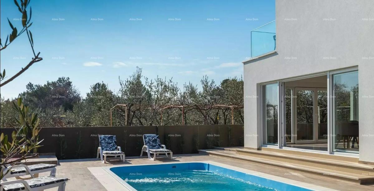 Prekrasna moderna hiša s pogledom na morje - Fažana!