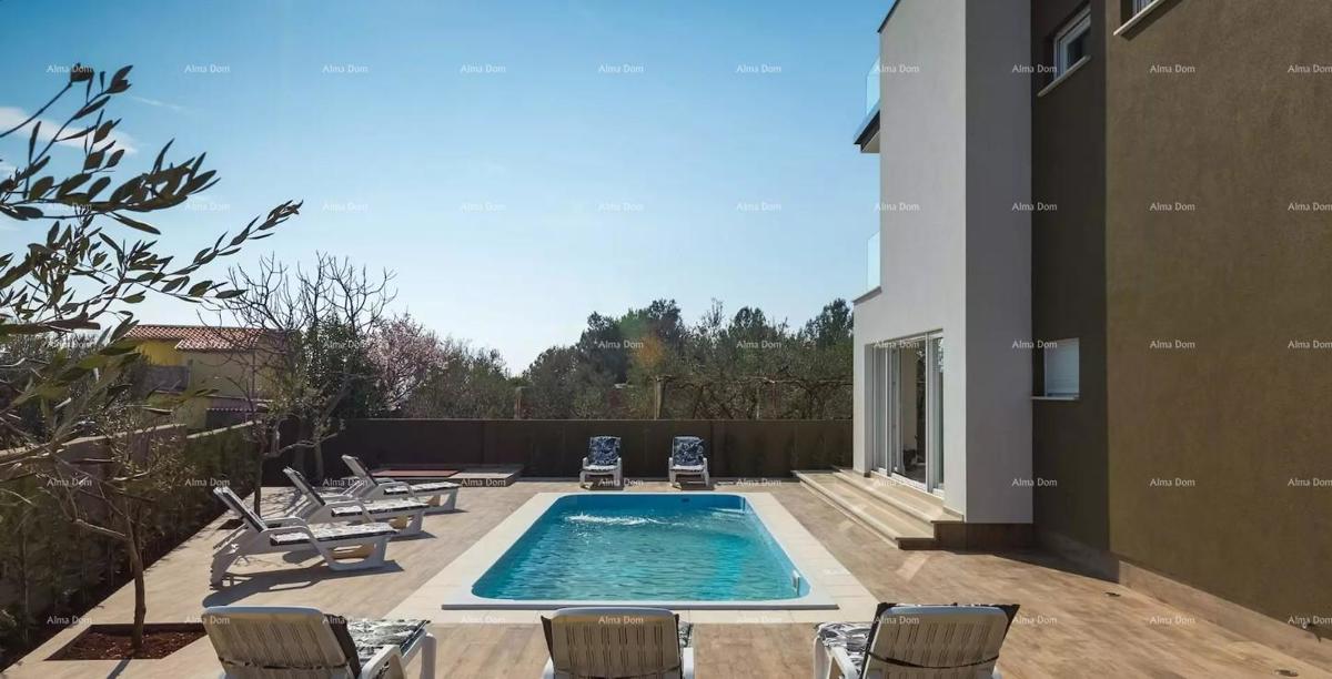 Prekrasna moderna hiša s pogledom na morje - Fažana!