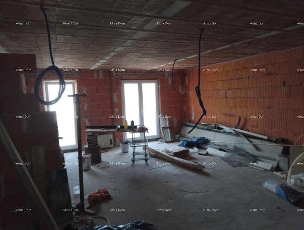 Hiša z apartmaji v Fažani