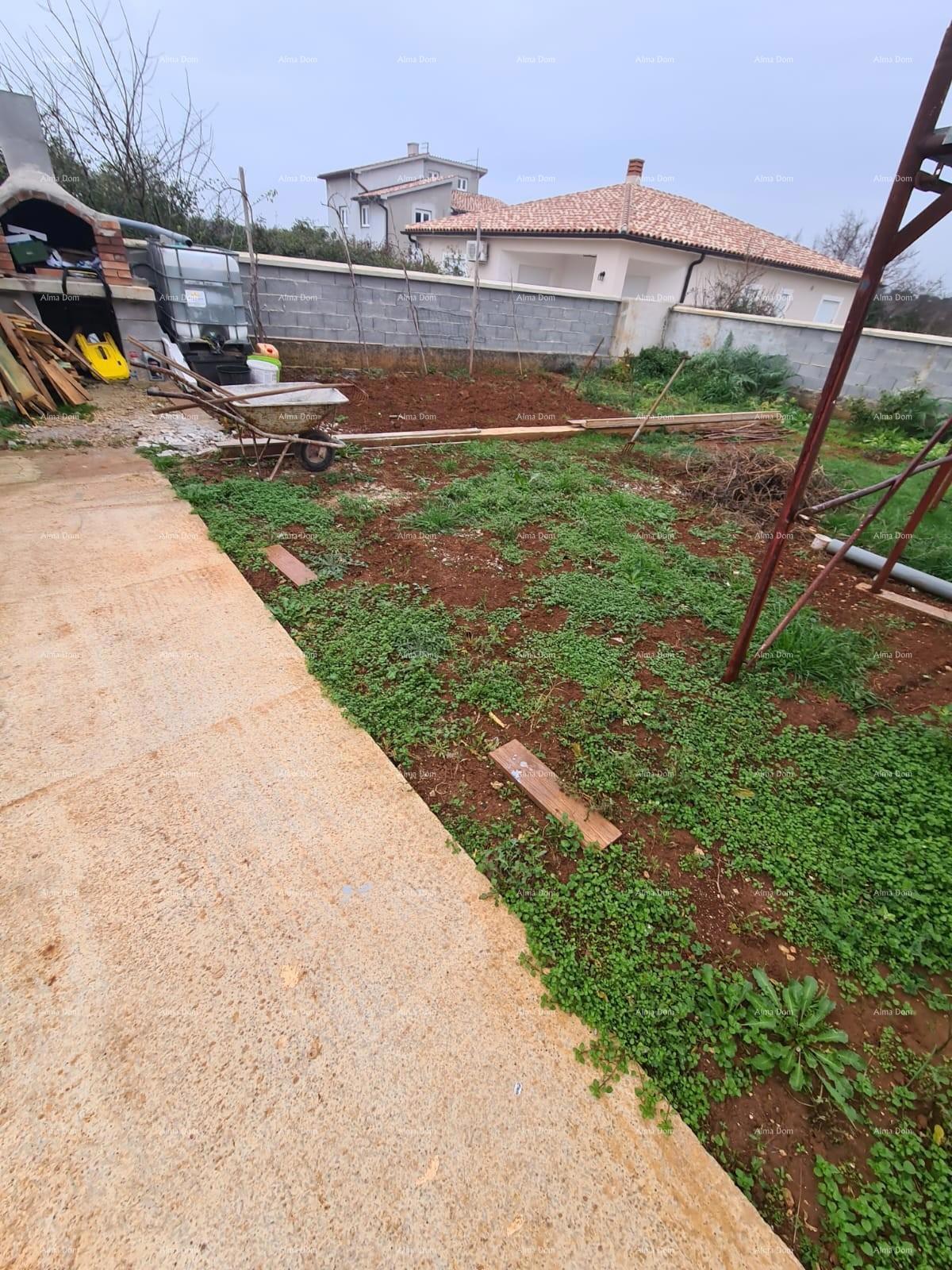 PULA! NA PRODAJU PRELIJEPA KUĆA – MIRNA LOKACIJA.