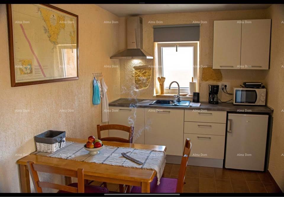 Prodaja - dve hiše na odlični lokaciji s pogledom na morje - Medulin, Vinkuran!