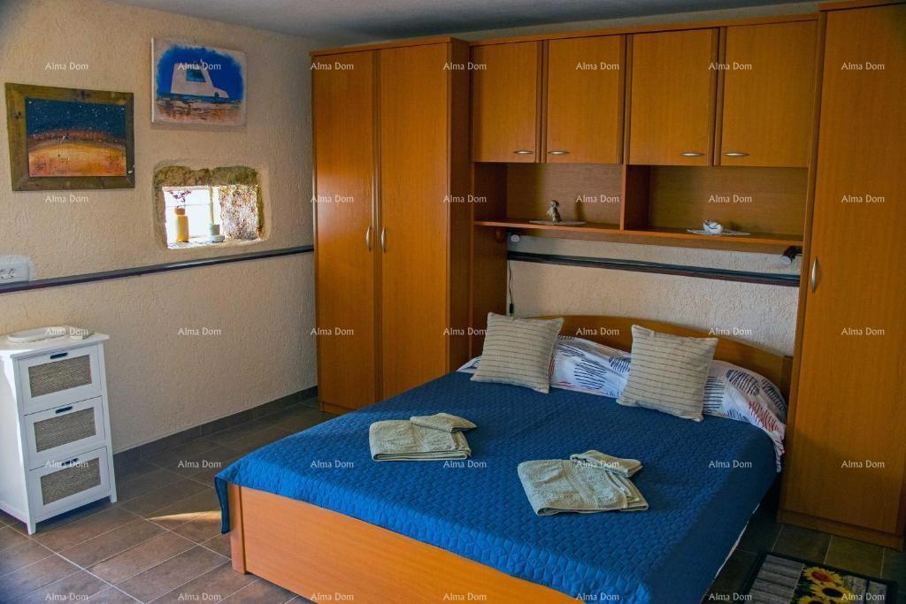 Prodaja - dve hiše na odlični lokaciji s pogledom na morje - Medulin, Vinkuran!