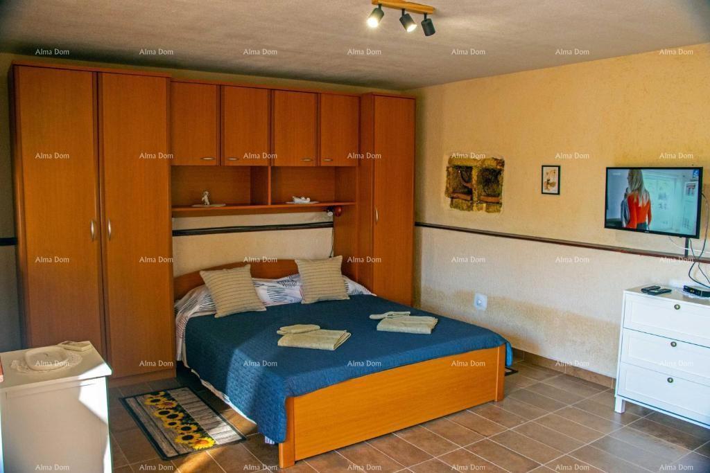 Prodaja - dve hiše na odlični lokaciji s pogledom na morje - Medulin, Vinkuran!