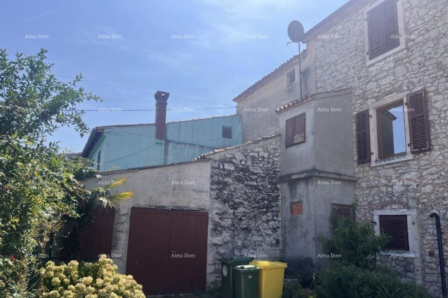 Na prodaju kamena kuća za obnovo – okolica Buja