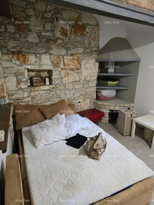 Prodaja stanovanja na Verudi – Mirna ulica, odlično za življenje ali naložbo