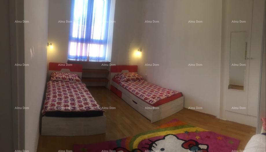 Prodaja stanovanja na Verudi – Mirna ulica, odlično za življenje ali naložbo