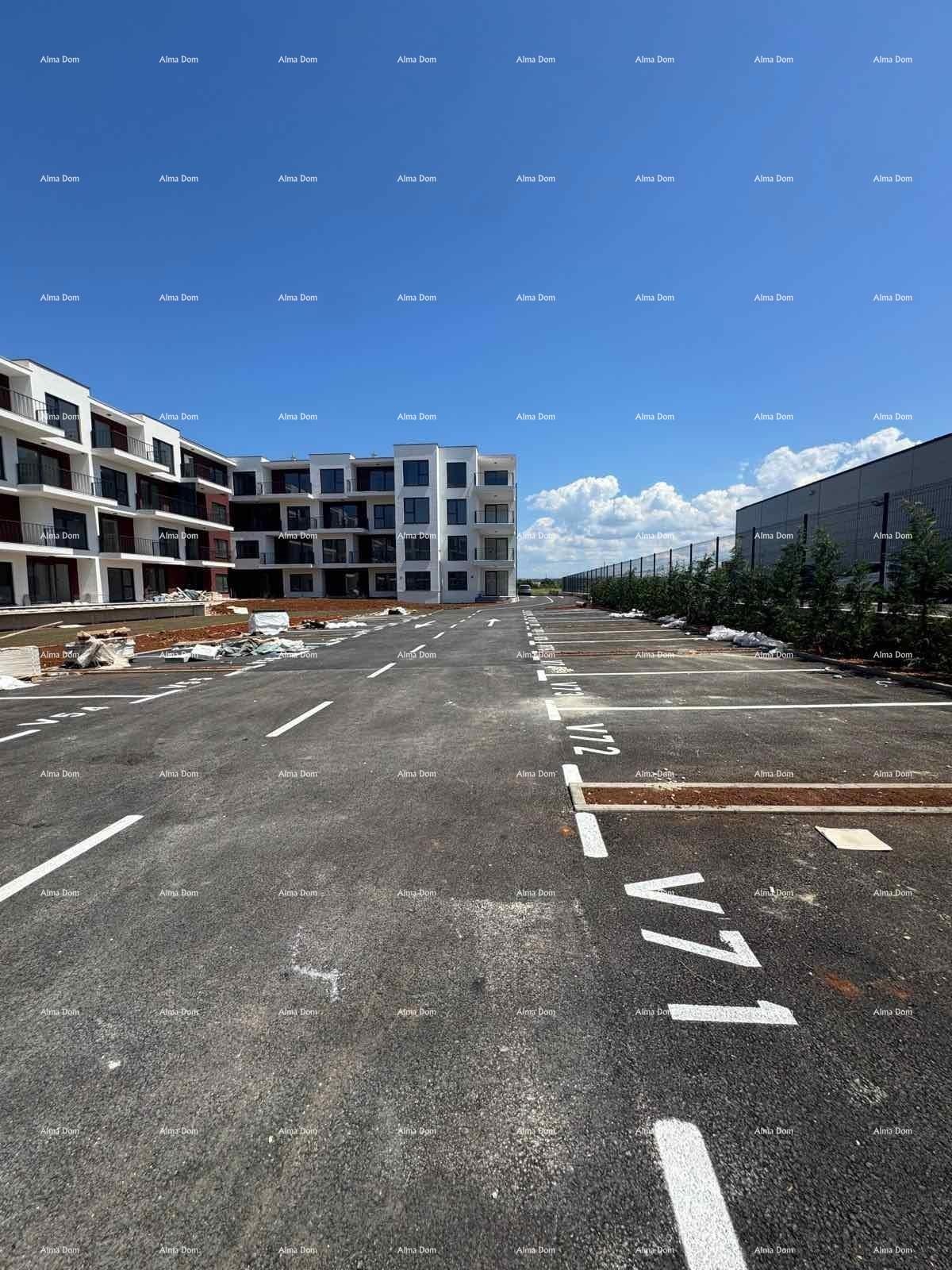 UMAG – Novogradnja! Stan v modernem stanovanjskem kompleksu z dvema parkirnima mestoma, S 3-07