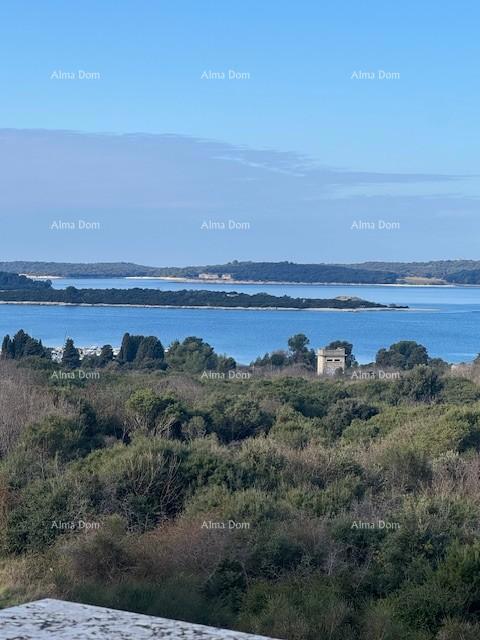 Trosoban stan s pogledom na more i Brijune!