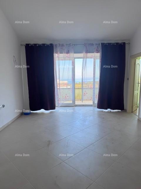 Trosoban stan s pogledom na more i Brijune!