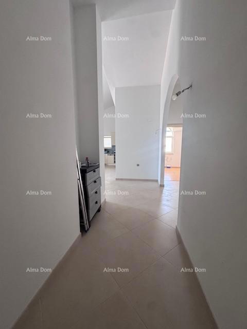 Trosoban stan s pogledom na more i Brijune!