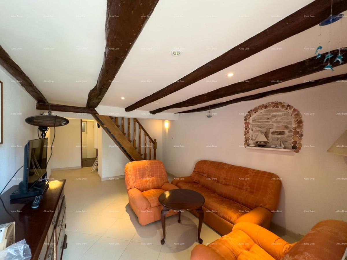 Prodajemo hišo v središču Ližnjana!