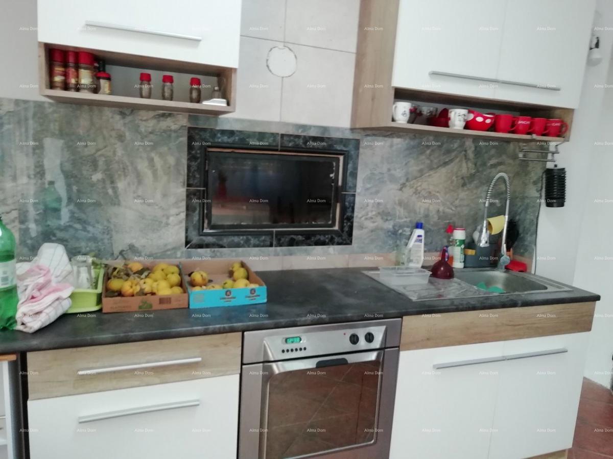 Prodamo hišo, 95 m2, 1800 m od morja, Umag