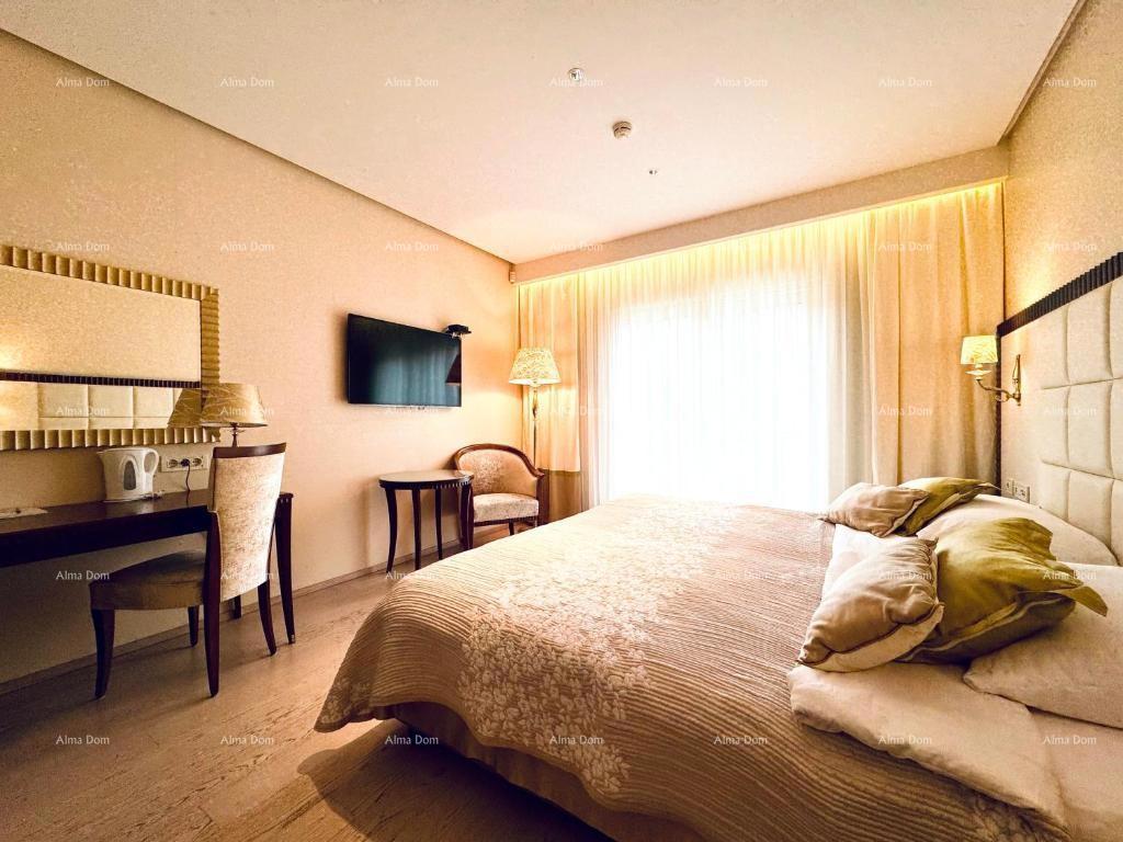 Prodaja - luksuzni butik hotel iz snova, Pješčana Uvala!