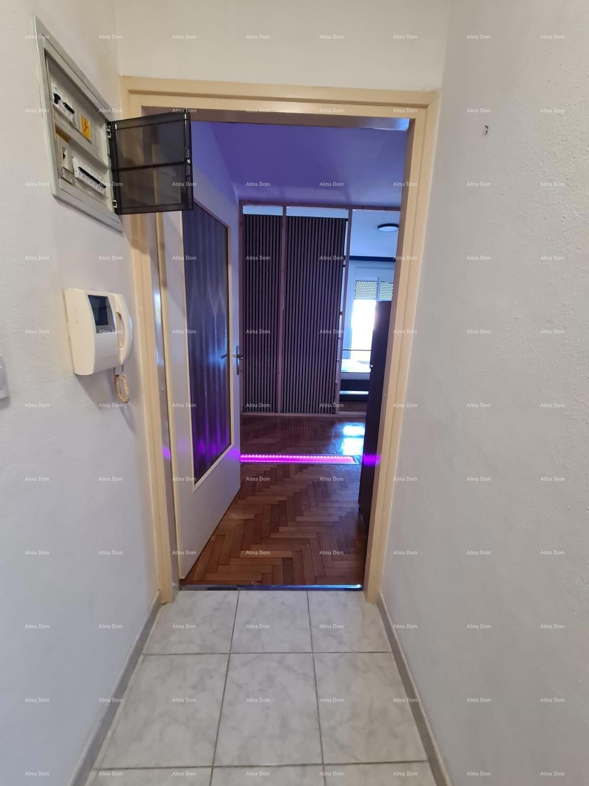 Prodaja stan na odlični lokaciji v Puli-Veruda, blizu morja!