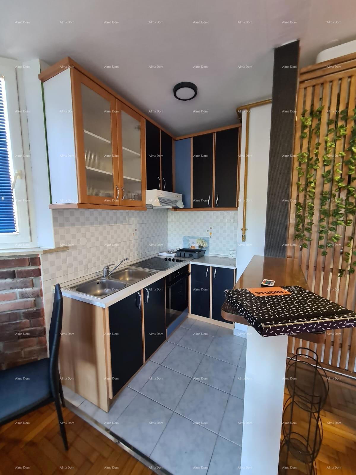 Prodaja stan na odlični lokaciji v Puli-Veruda, blizu morja!