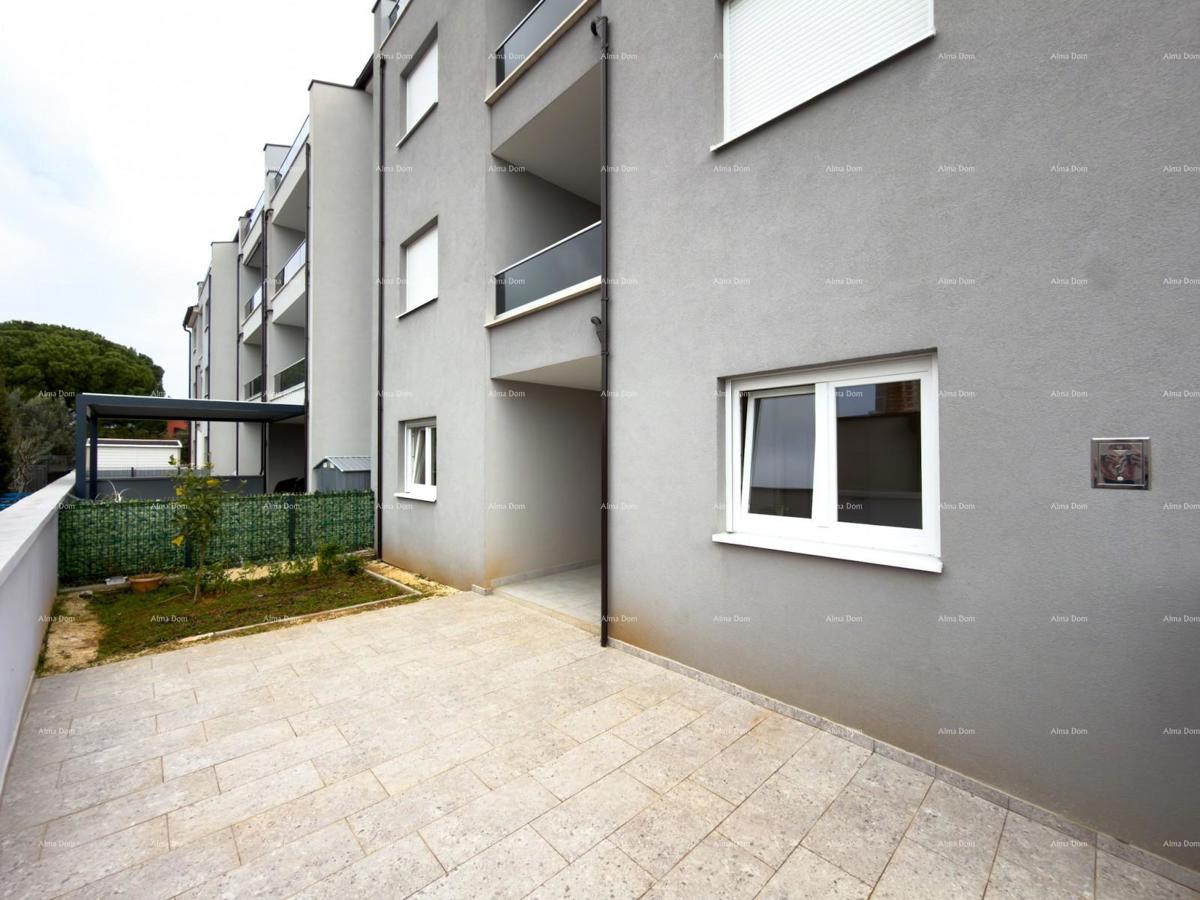 Sure! Please provide the title you would like me to translate into Slovenian (slv).