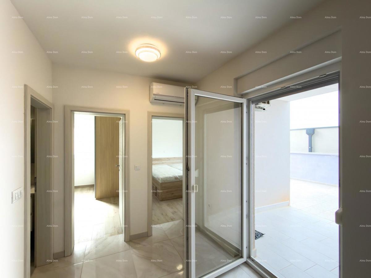 Sure! Please provide the title you would like me to translate into Slovenian (slv).